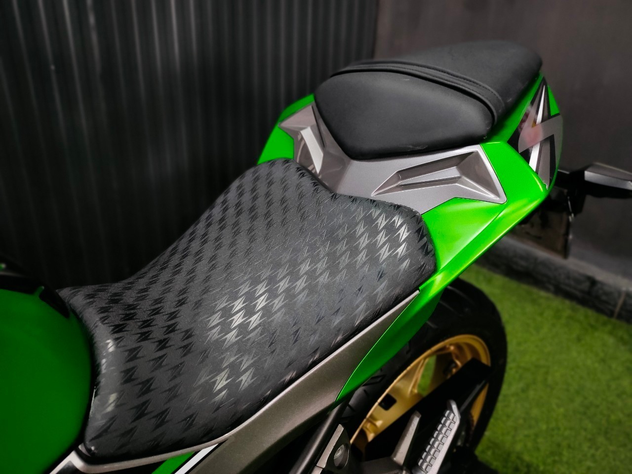 💥ไม่ต้องดาวน์+ไม่ต้องค้ำ...ผ่อนเบาๆ💥 รถบ้านแท้ใช้งานน้อย Kawazaki Z300abs จดปี 2017 ไมล์9พันสวยๆใสๆ