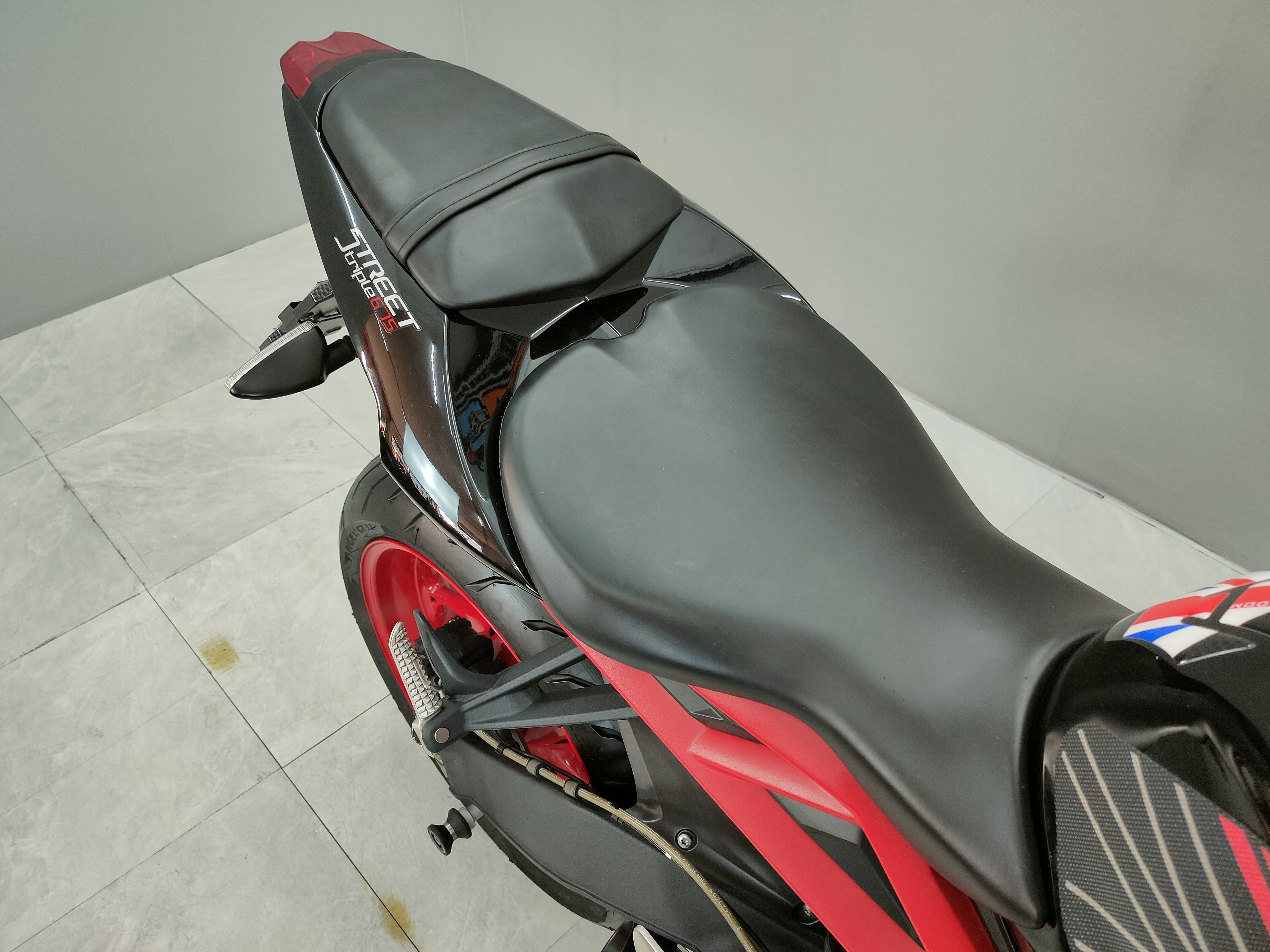 ❌️ ร้าน นี้ ไม่ กรอ ไมล์ ❌ TRIUMPH STREET TRIPLE 675RX จดปี 2019 โมเดล16 3พันโลแท้...สเปคแบบนี้หาไม่มีแว้ว 😬พร้อมโปรโมชั่นโดนๆ