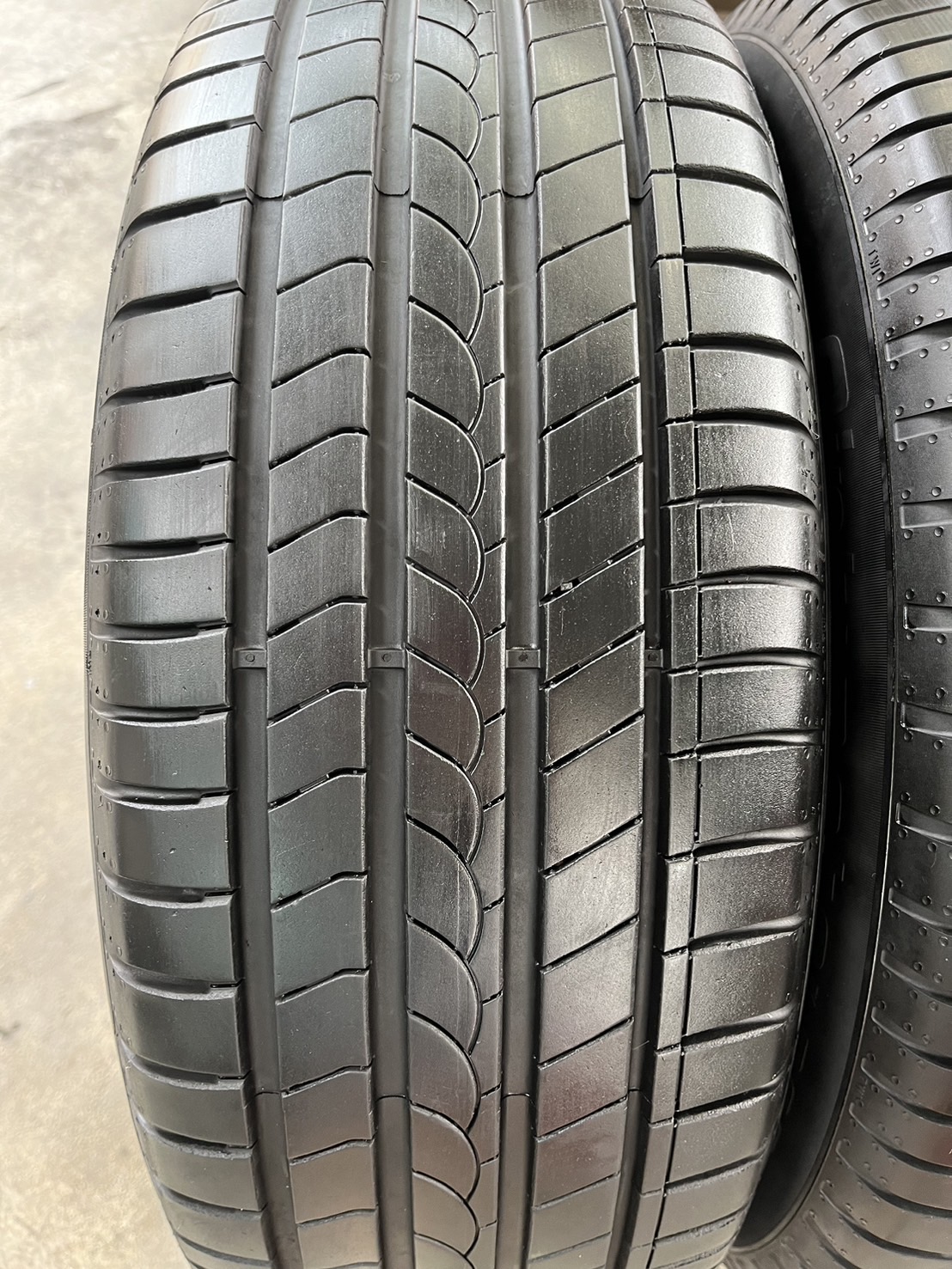 ✨ยาง✨205-55-16 Pirelli🌟ปลายปี 23🌟สภาพสวย💖