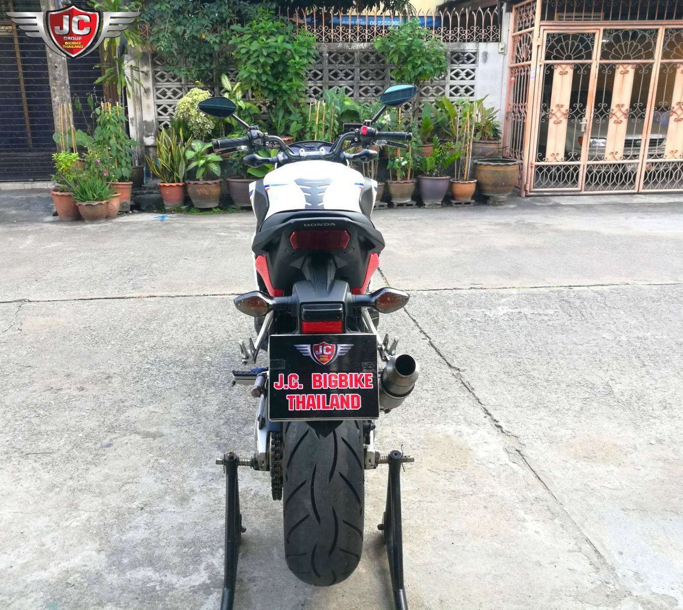 "นางฟ้าของปี"ไมล์แท้2หมื่นกิโล เครื่องโคตรเป๊ะ สีโคตรปัง