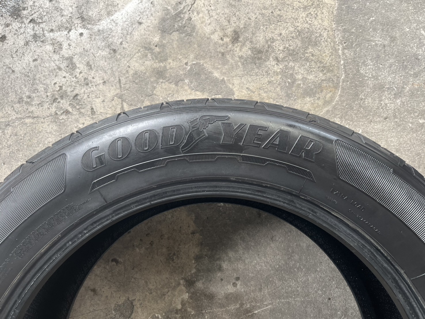 ✨ยาง 2 เส้น(คู่)✨255-55-20 Goodyear💥ปี 22💥