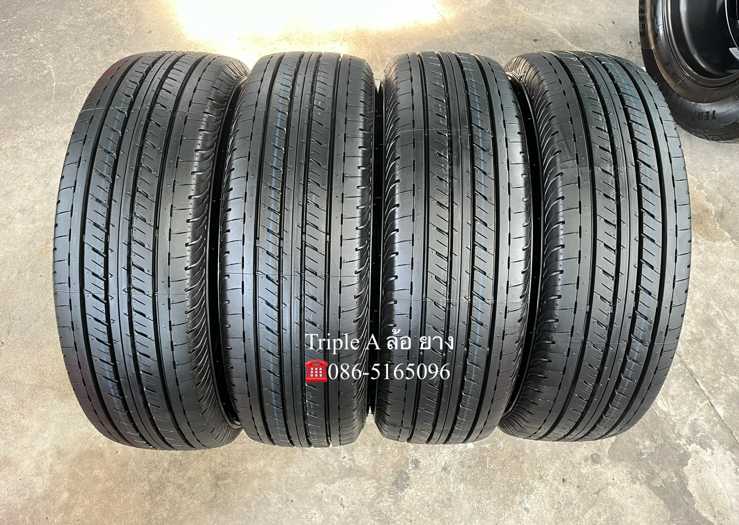 ✨ยางใหม่ป้ายแดง✨215-65-16 Bridgestone💥ปี 25💥🚘ใส่กับ รถตู้ ,รถกระบะตัวเตี้ย ได้ทุกรุ่น