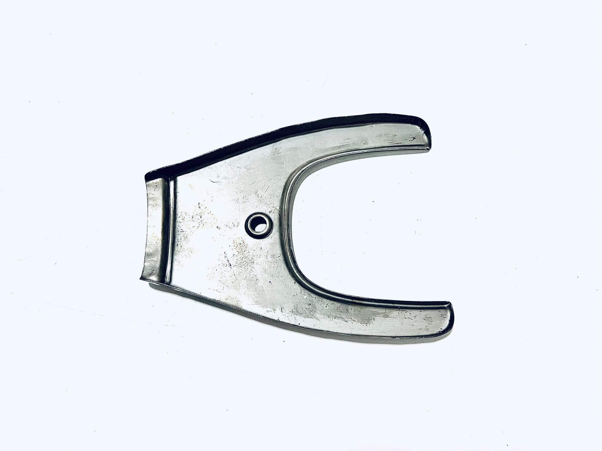 ง่ามบังโคลนหน้า C50 สแตนเลส L7-8