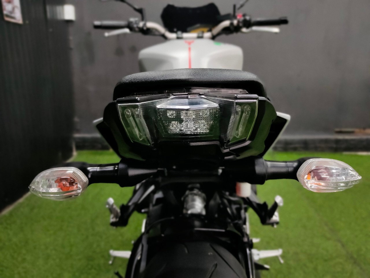 💥 ของดีมีแบ่งกันชม 😎 YAMAHA MT09 'เอเลี่ยน' รถกลางปี 2019 โคตรสวย โคตรใส ท่อฟูลแท้ๆ 💥
