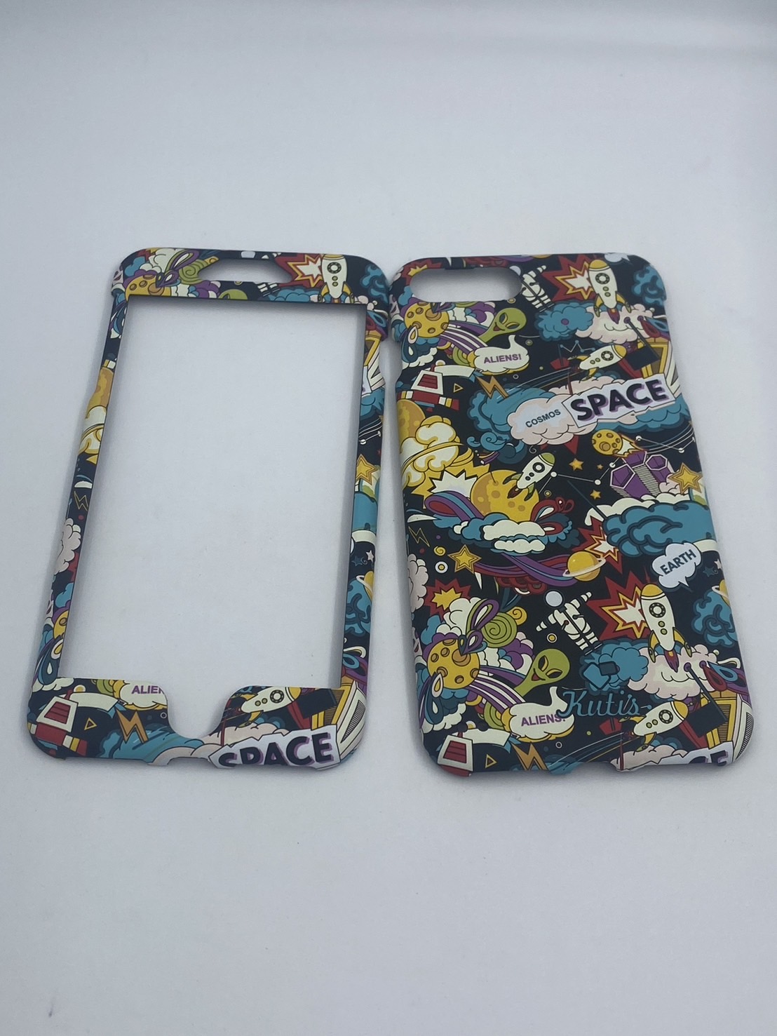 เคสคูทิส(Kutis)เคสไอโฟน7พลัส,8พลัส(ลายSPACE)มาใหม่ เคสประกบหน้า-หลัง เคสเรืองแสง เคสลายวินเทจ ร้านSuperhero Klongthom