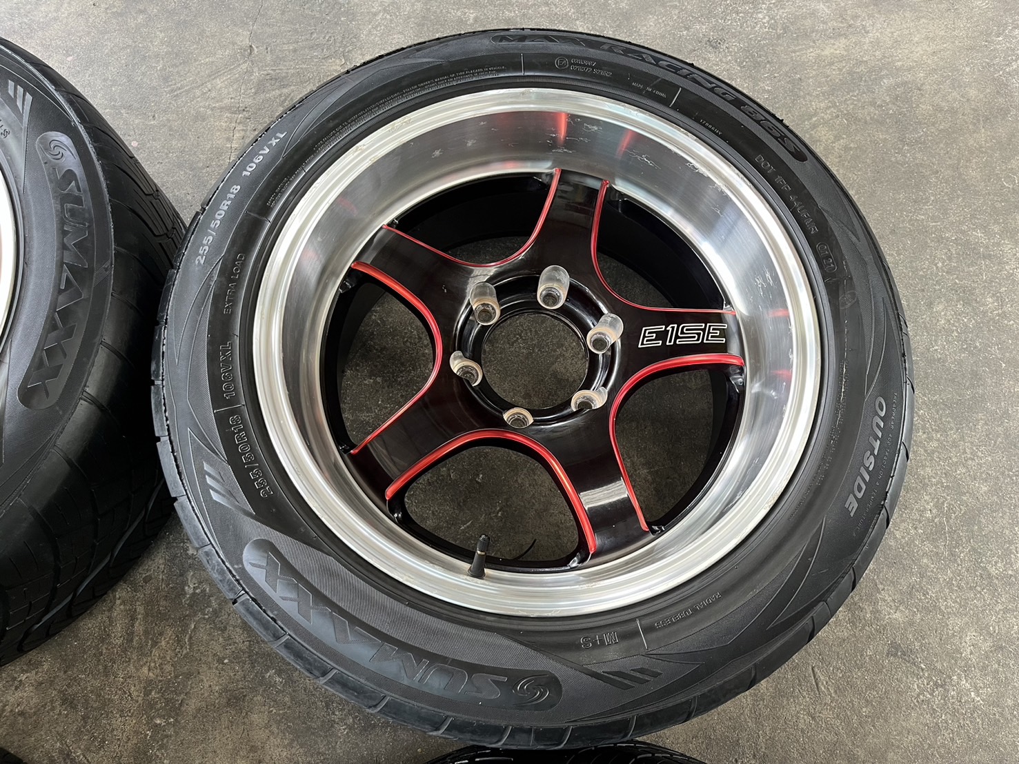 ✨ล้อแม็กแต่งพร้อมยาง✨6รู139✨E1SE ขอบ 18💖สภาพดี💖