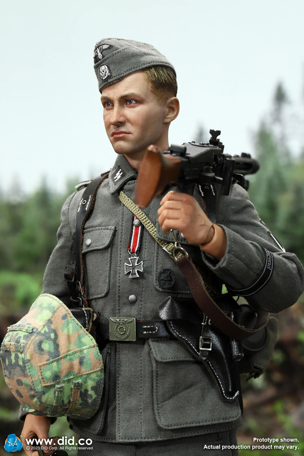 DID D80169 1/6 WWII German 12th SS Panzer Division MG42 Gunner – Otto