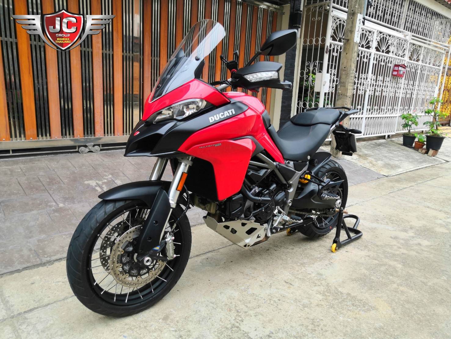 คันนี้พลาดไม่ได้‼️ #𝐃𝐮𝐜𝐚𝐭𝐢 #𝐌𝐮𝐥𝐭𝐢𝐬𝐭𝐚𝐫𝐝𝐚950_Adventure จดปี 2020 ไมล์แท้ 9,𝐱𝐱𝐱 𝐤𝐦