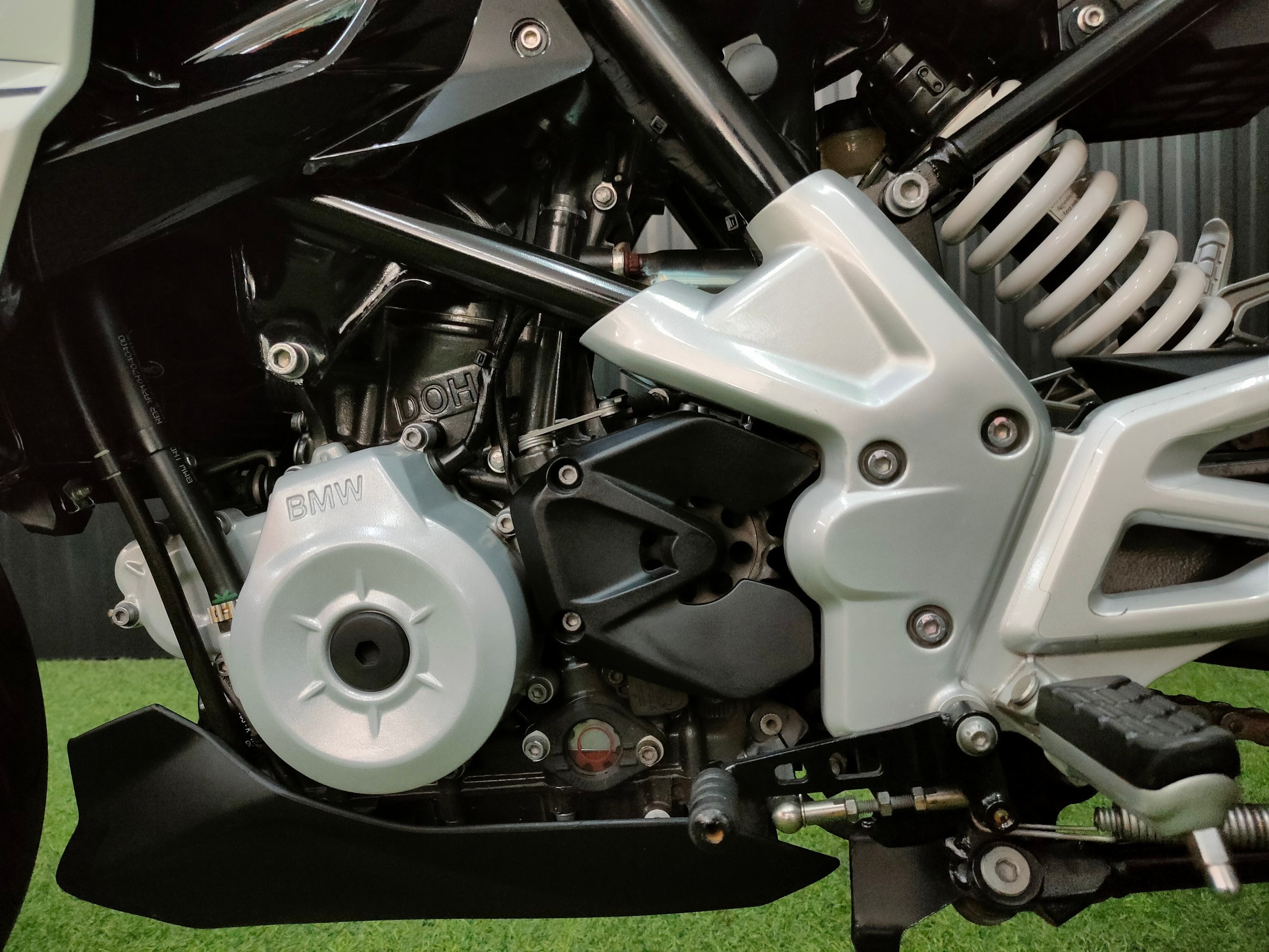 "จะออกรถใหม่...แวะดูคันนี้ก่อน" 😘 BMW G310r ปี 2021 model2019 สภาพนางฟ้าจ๋า ✨ สายจอด2พันโล‼️