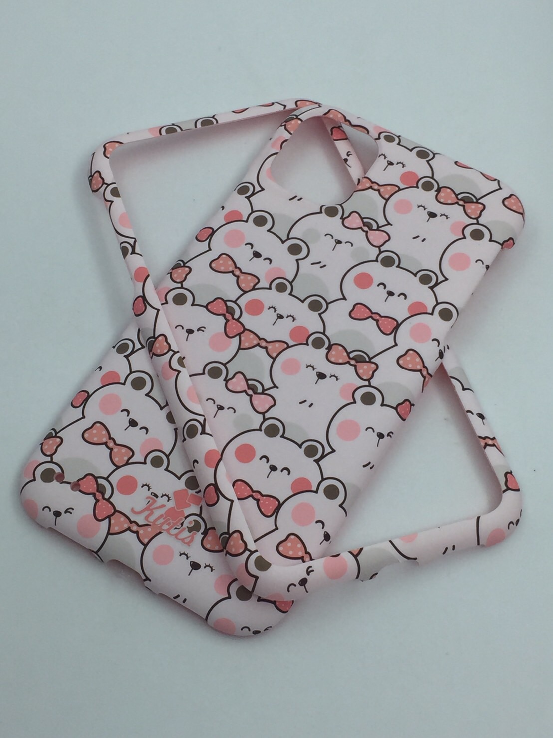 เคสคูทิส(Kutis)เคสไอโฟน11G(ลายแมวติดโบว์)มาใหม่ เคสประกบหน้า-หลัง เคสเรืองแสง เคสลายวินเทจ ร้านSuperhero Klongthom