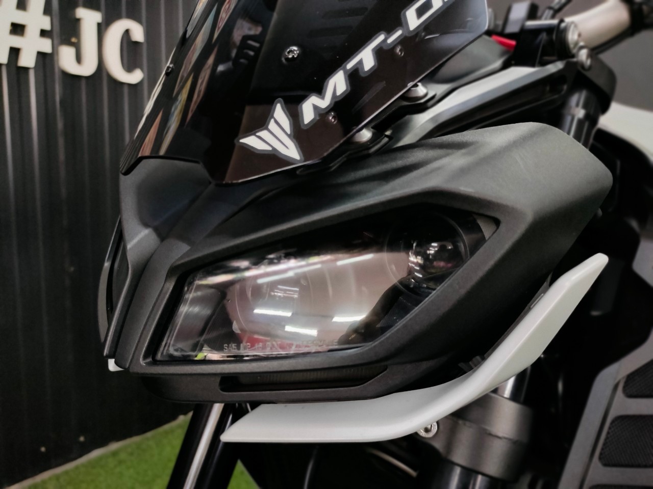 💥 ของดีมีแบ่งกันชม 😎 YAMAHA MT09 'เอเลี่ยน' รถกลางปี 2019 โคตรสวย โคตรใส ท่อฟูลแท้ๆ 💥