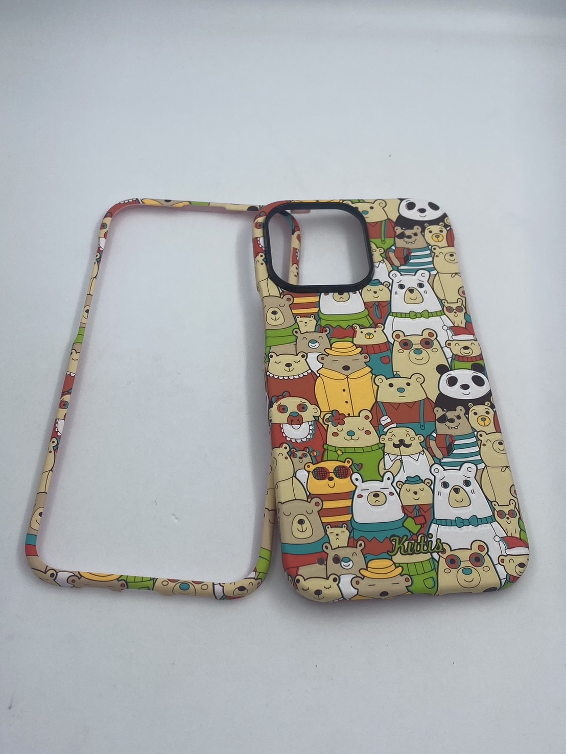 เคสคูทิส(Kutis)เคสไอโฟน14PROMAX(ลายหมีหมู่)มาใหม่ เคสประกบหน้า-หลัง เคสเรืองแสง เคสลายวินเทจ ร้านSuperhero Klongthom