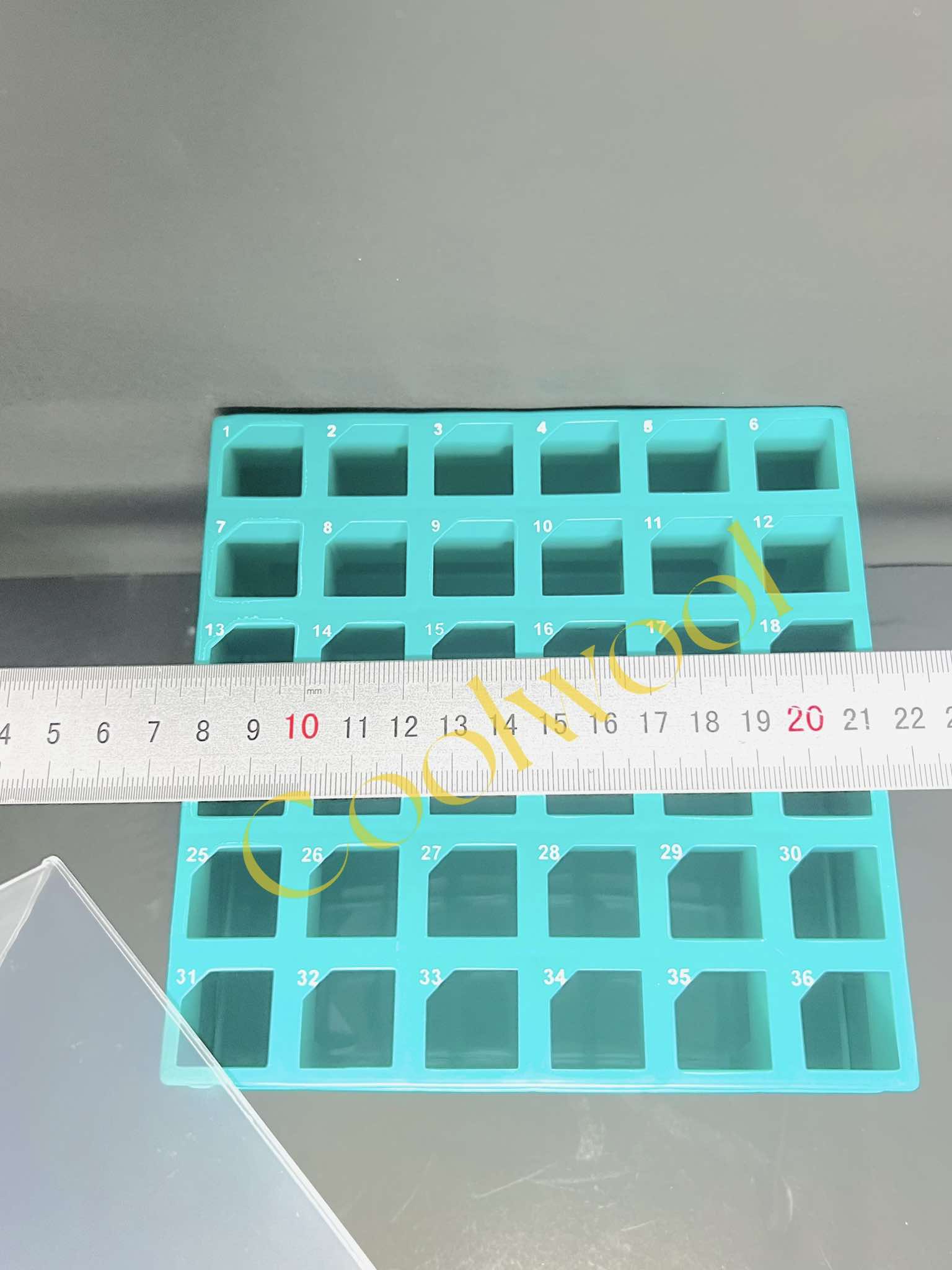 กล่องเก็บหลอดขนาด 15 ml Centrifuge Tube Box, PP 36 ช่อง