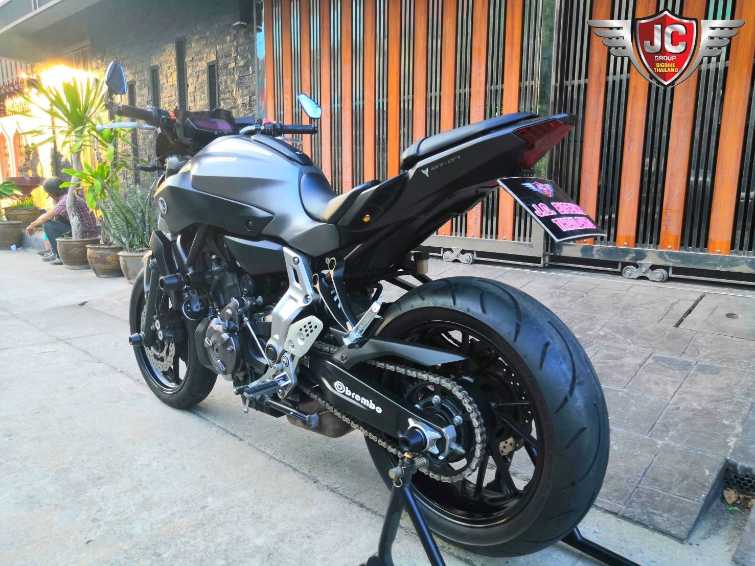 MT07รถปลายปี 2015 ของแต่งพอกรุ๊บกริ๊บ