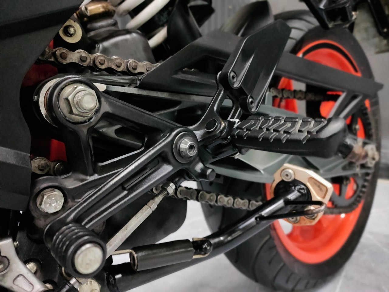 1 สูบลูกโต Naked Bike สายลุย 💥 KTM DUKE390 จดปี 2020 โมเดล 2017 "มือเดียว สวยใส น่าใช้"