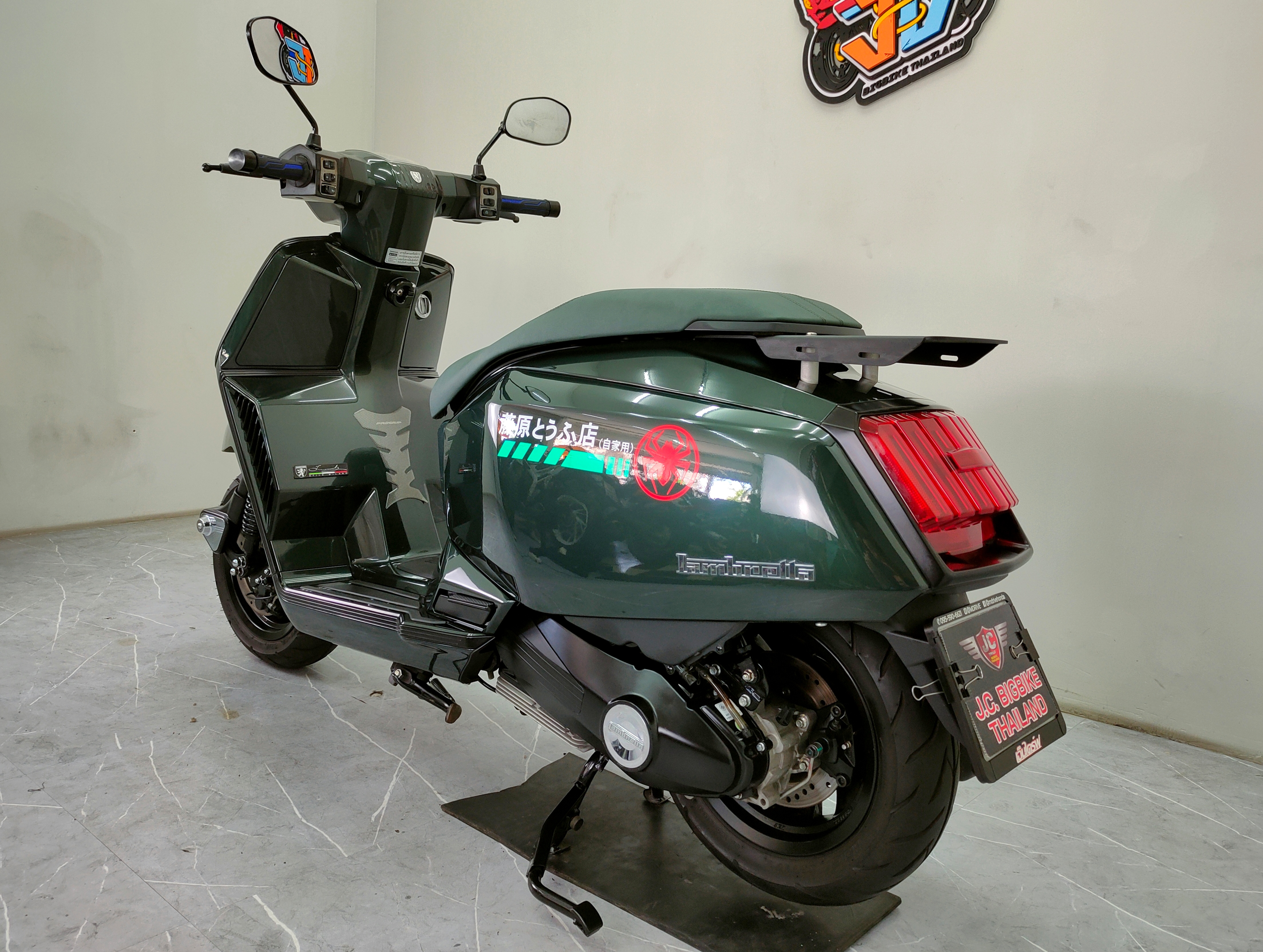 😎 เรียบหรูดูดี . สัญชาติอิตาลี💥 LAMBRETTA X300 ABS จดปี 2023 สภาพใหม่มาก "เบากว่า Forza/Xmax 20กว่าโล‼️"