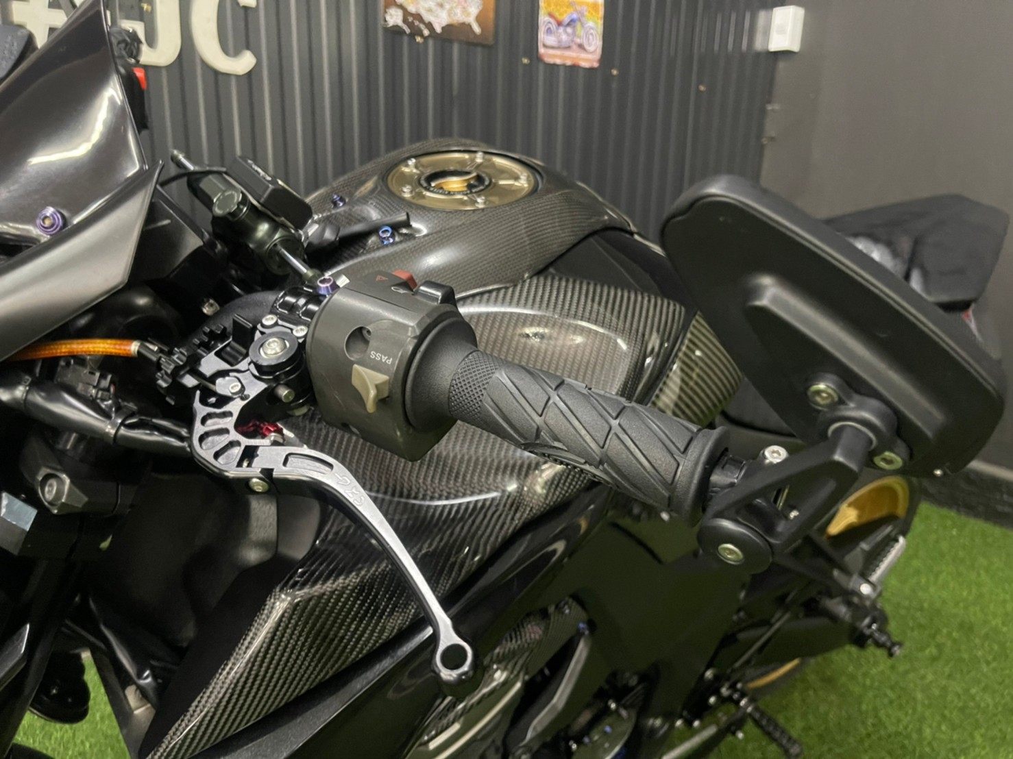 ถามคำเดียว…แต่งขนาดนี้เอาอะไรมาไม่คุ้ม‼️ Kawasaki #Z1000 2014