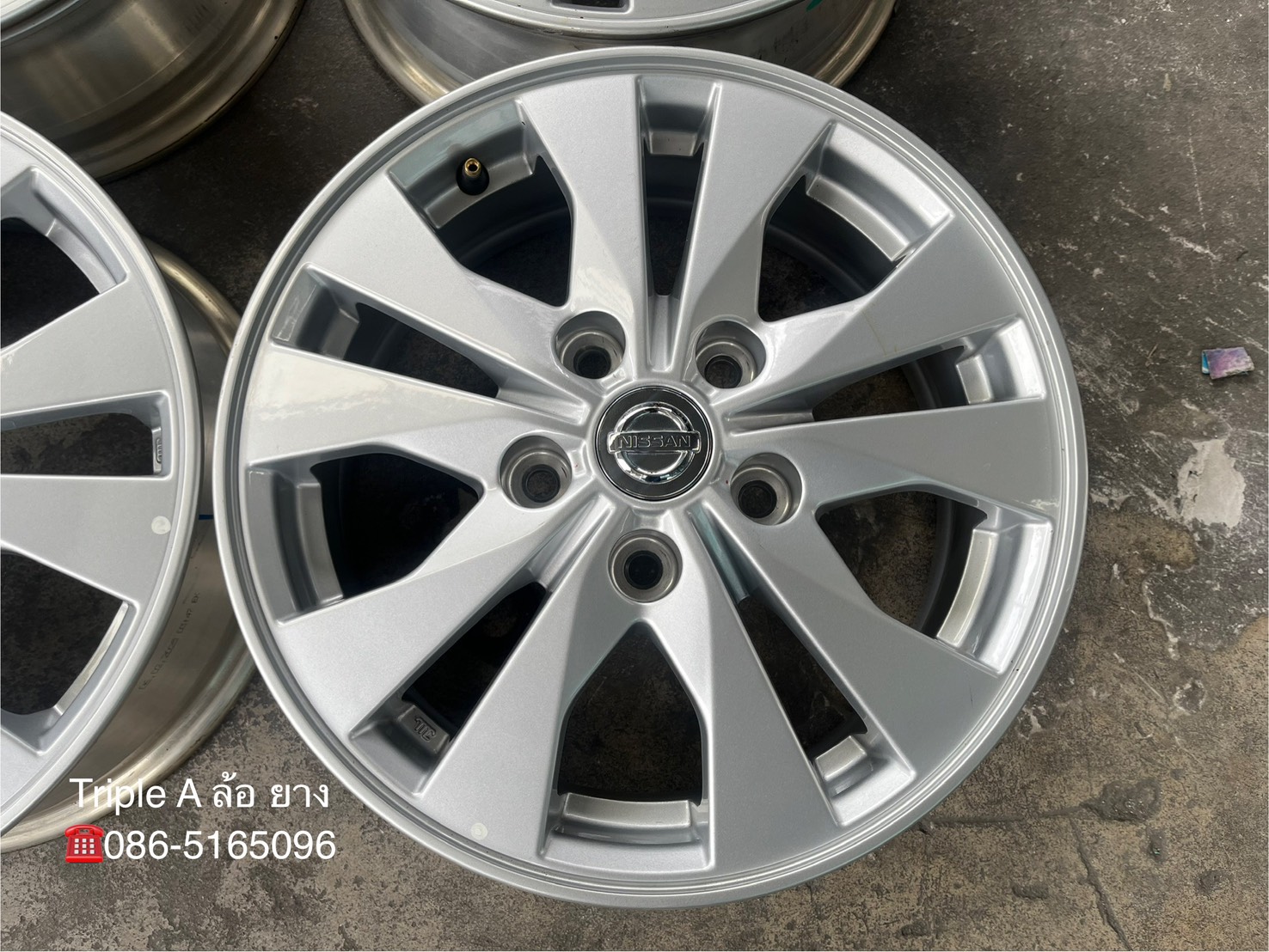 ✨ล้อแม็กป้ายแดง✨5รู114 Nissan Serena รุ่นใหม่ล่าสุด ขอบ 15💖สวยกริ๊บ💖