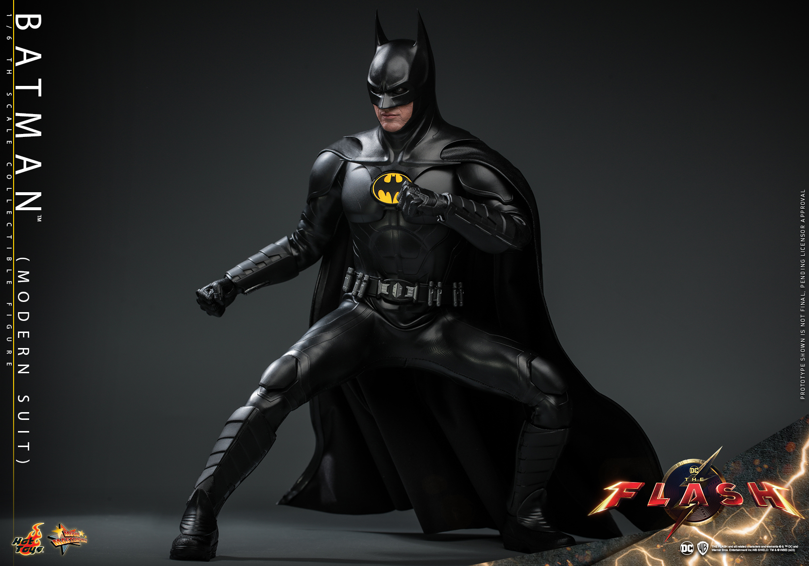Hot Toys MMS712 1/6 The Flash - Batman (Modern Suit)