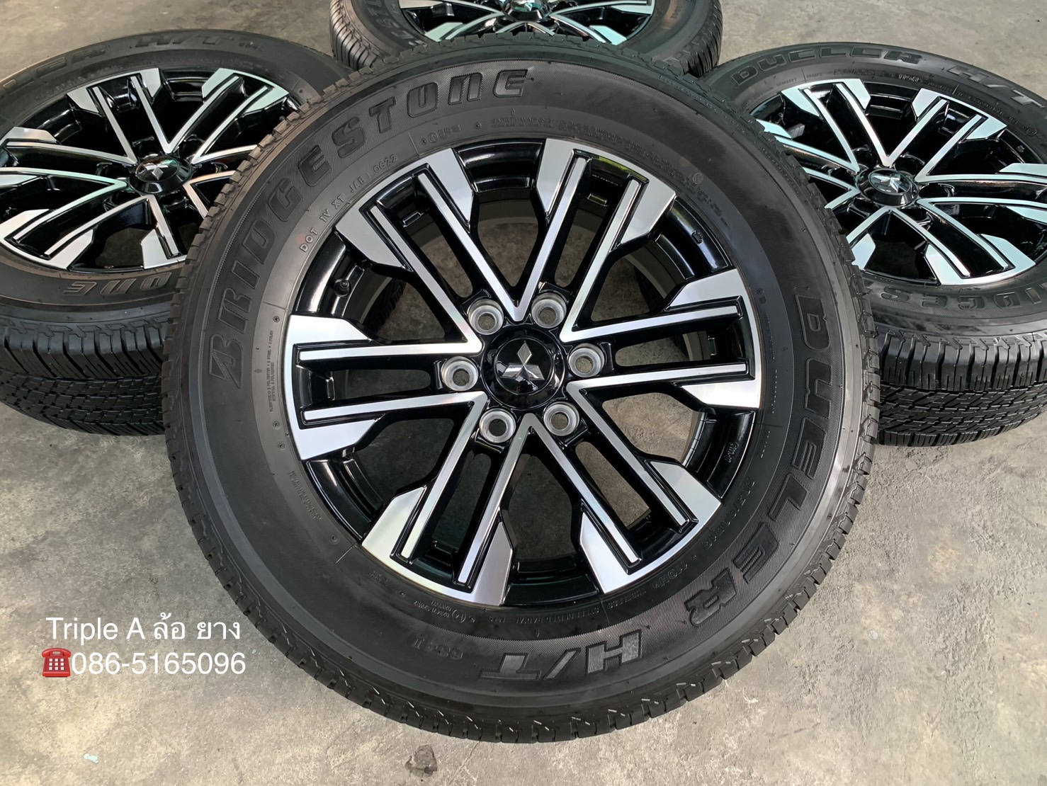 ✨ล้อแม็ก✨Mitsu Pajero รุ่นใหม่ ขอบ 18 ดำหน้าเงา พร้อมยาง 265-60-18 Bridgestone💥ปี 22💥