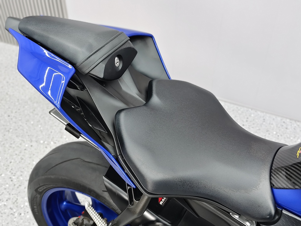 เฟี้ยวฟ้าวแน่นอน ✨️ YAMAHA YZF-R6 ปลายปี 2019 โปรเด็ด➕ฟรียาง1คู่💥