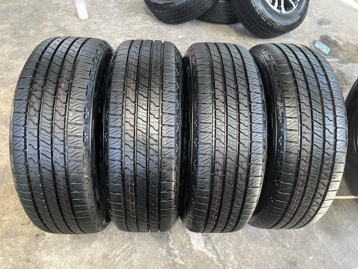 ✨ล้อแม็กพร้อมยางใหม่ป้ายแดง✨Ford Everest รุ่นใหม่ล่าสุด ขอบ 18♨️ปี 24♨️💖ใหม่กริ๊บ💖