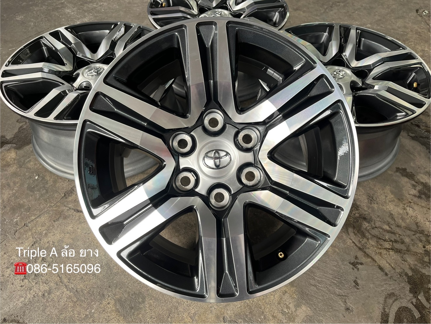 ✨ล้อแม็กป้ายแดง✨Toyota Fortuner Leader 2025 รุ่นใหม่ล่าสุด ขอบ 17 เทาหน้าเงา💖ใหม่กริ๊บ💖