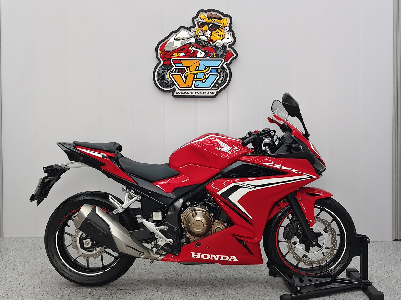 "ซื้อง่ายขายคล่องจริงรุ่นนี้" HONDA CBR500R รถกลางปี20 มือเดียว✨️ไมล์หลักพัน✨️