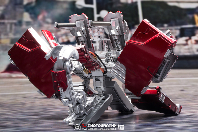 TYStoys 1/6 MK.5 Technical suitcase (Transformable)