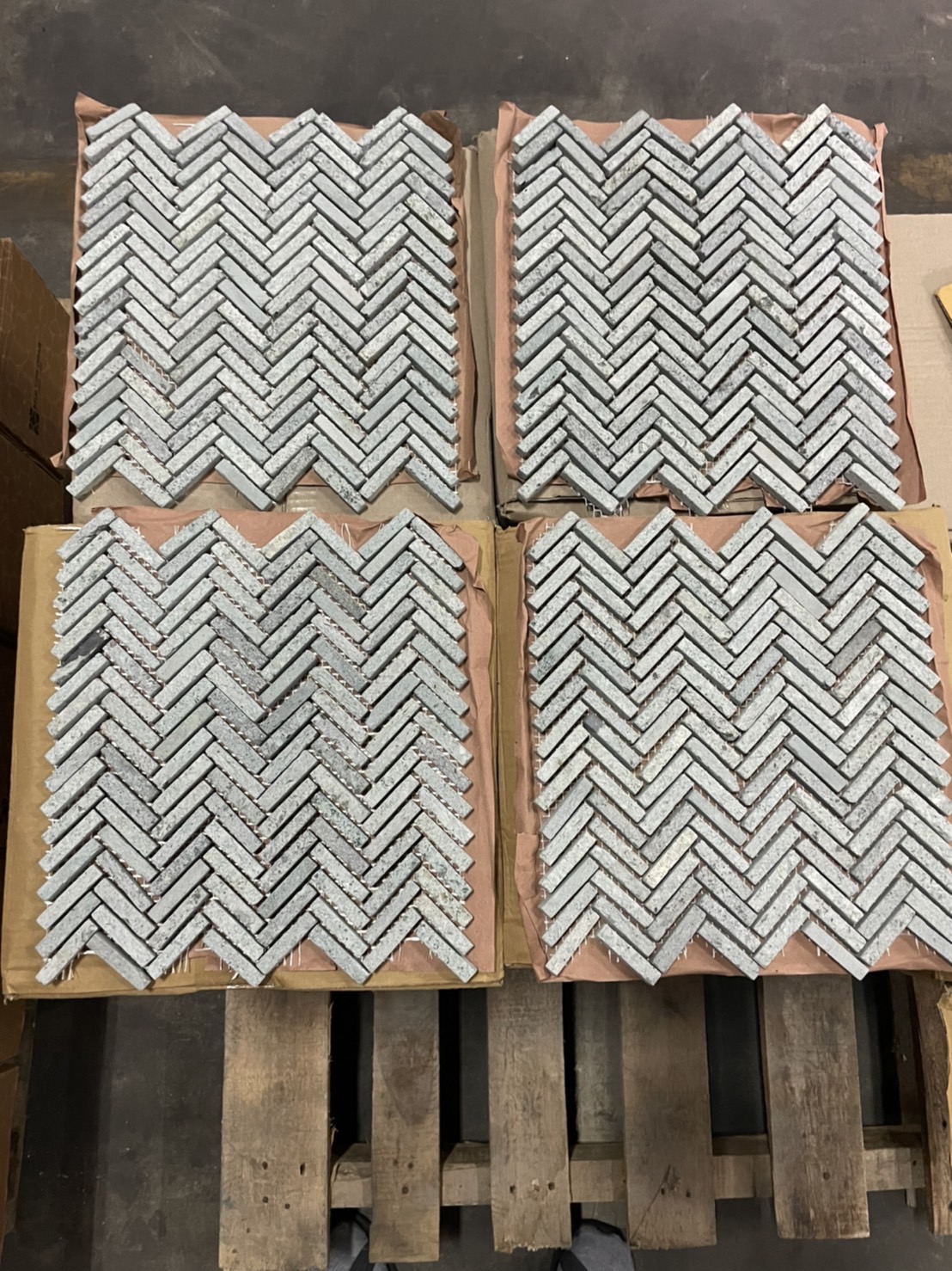 Green Sukabumi mosaic ลายก้างปลา