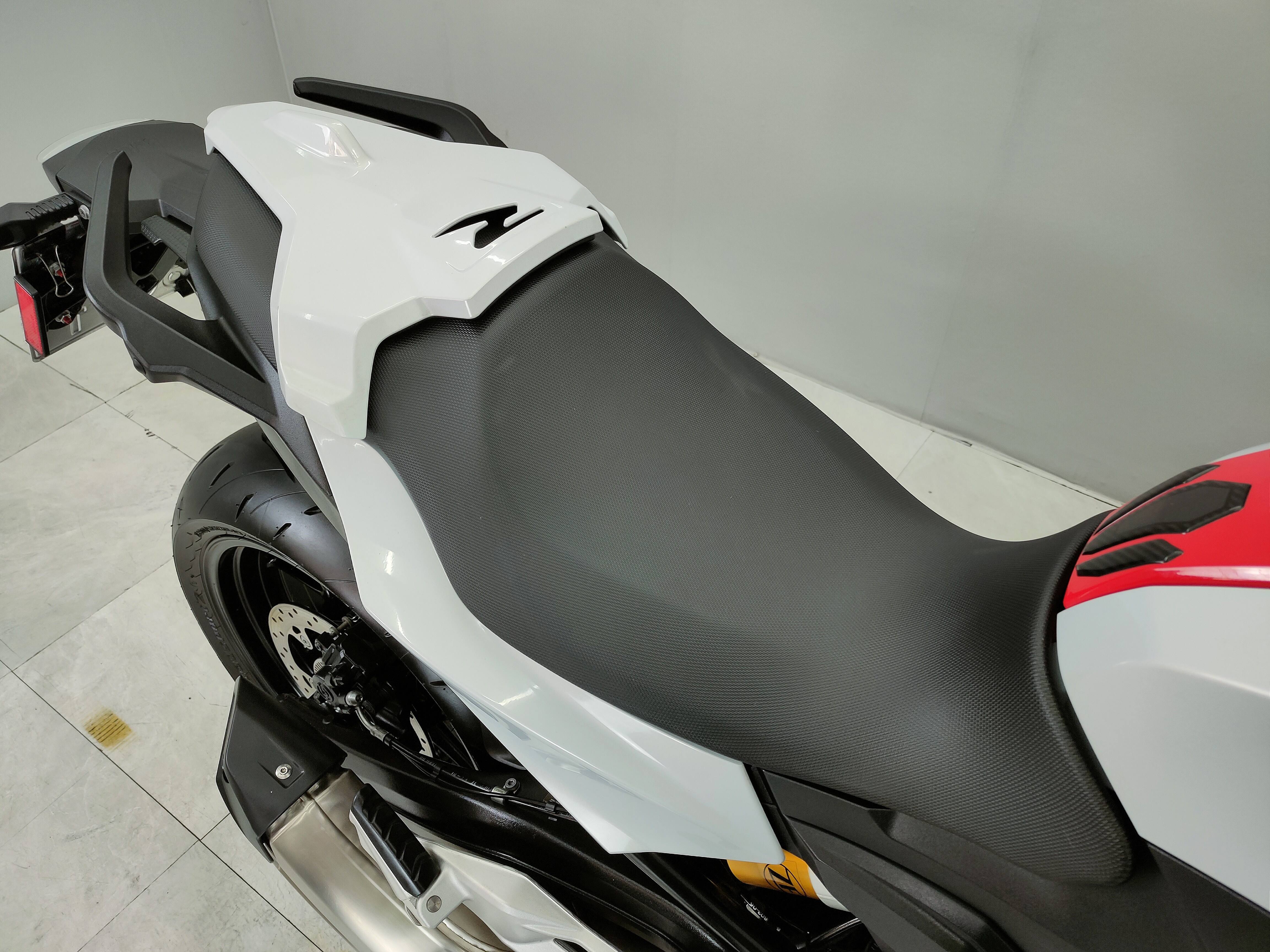 ❌️ ร้าน นี้ ไม่ กรอ ไมล์ ❌ Naked Roaster 💥 หล่อเท่ห์มีระดับ 😎 BMW F900R รถกลางปี 2022 โมเดล 20 "น้องป้ายแดงประหยัดไปครึ่ง⁉️"