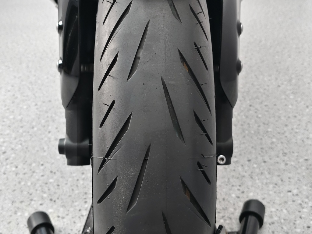 ออกแทนรถใหม่ไม่มีเขิน 💥 YAMAHA YZF-R7 กลางปี 2024แท้ สภาพไร้ตำหนิ‼️