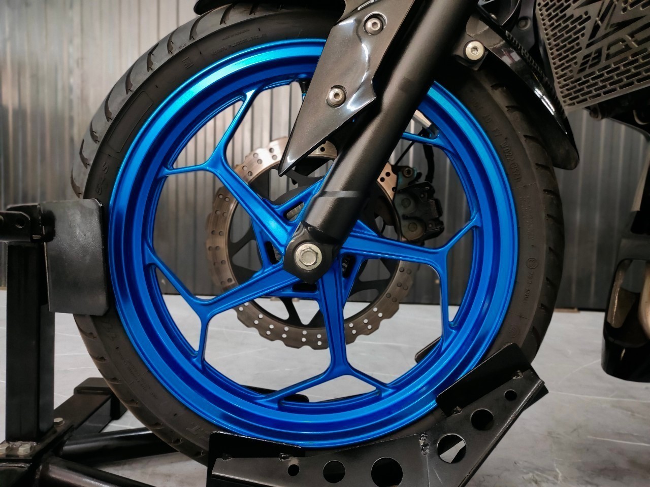 🤘 สีนี้...โคตรหล่ออ่ะ⁉️ Z300abs ปลายปี 2017 มือเดียวสวยใส 😎 มัธยมขี่ได้ นักศึกษาขี่ดี สำเนา