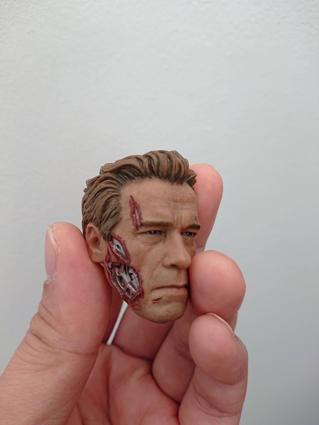 CHT CHT-063 T800 Headsculpt Yellow Hair (Damaged Version)