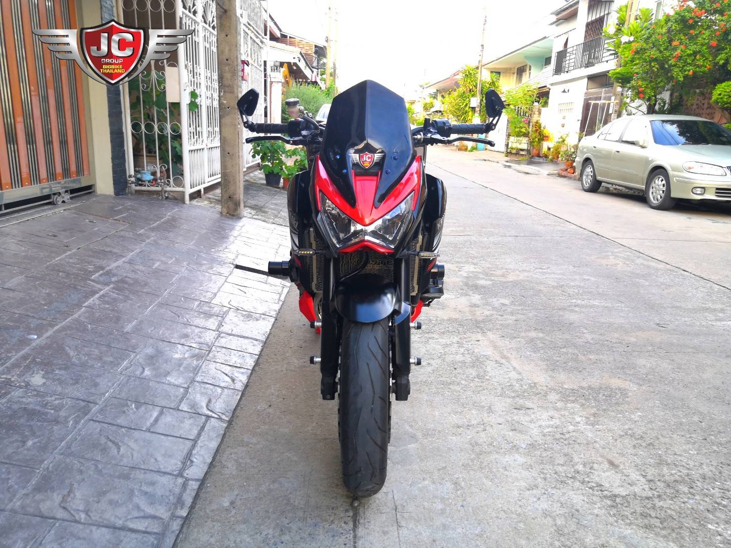 ใครไม่ทันคันก่อนรีบเลย "แต่งเยอะกว่า ราคาเบากว่าเดิม" Kawasaki #Z800 จดปลายปี 2014 🤗