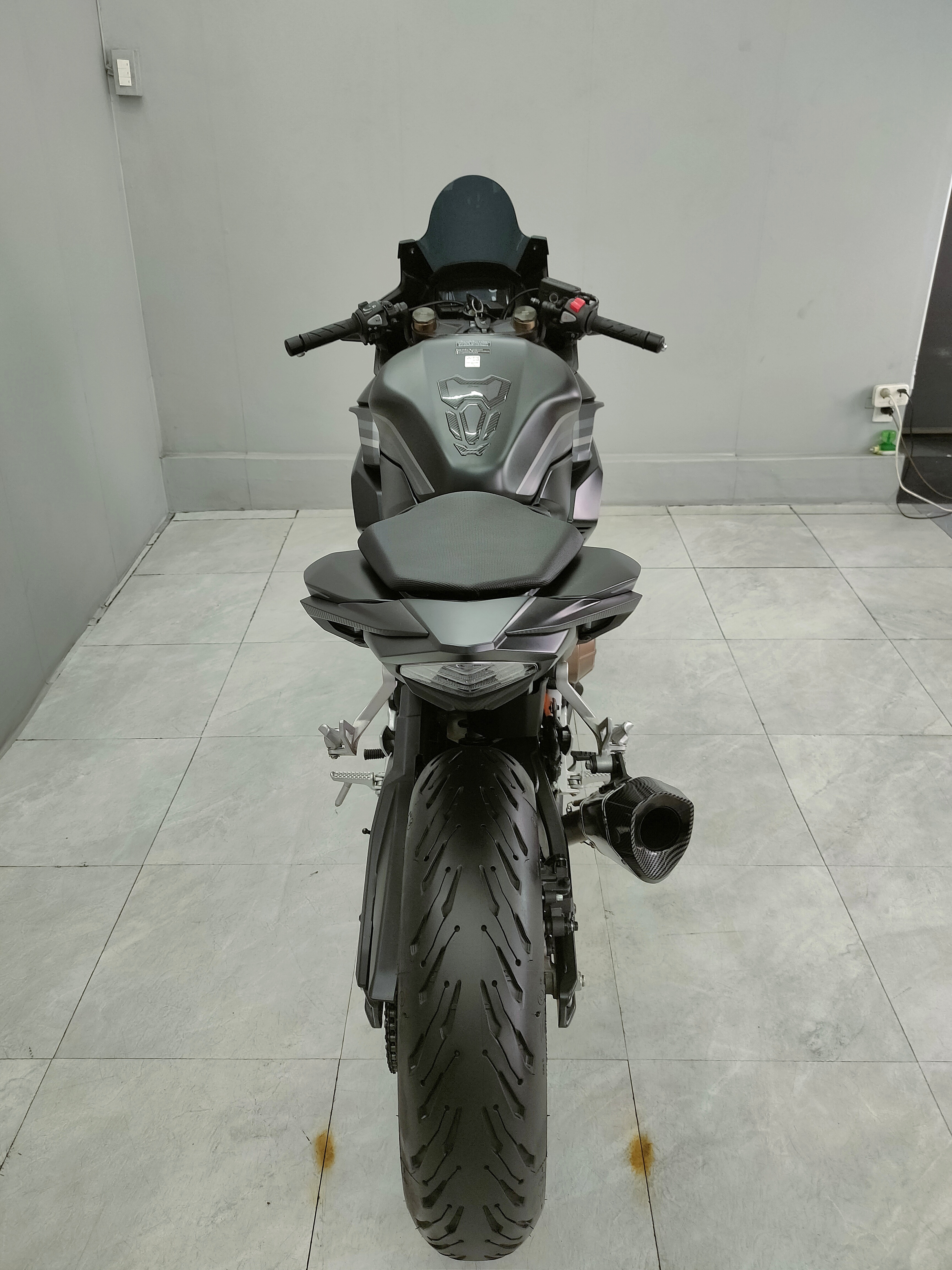 "จัดทรงพร้อมซิ่ง" HONDA CBR500R ปี 2023 แท้โฉมโช็ค USD ขี่หล่อได้เลย💨