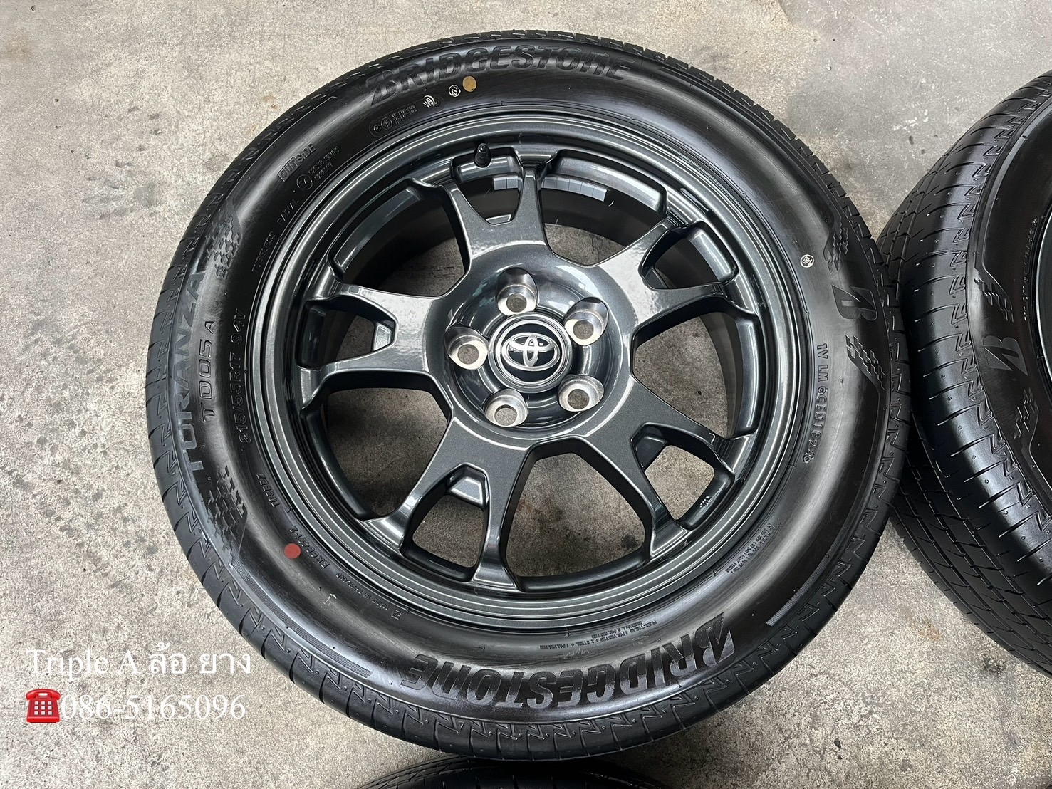 ♨ปี 24♨✨ล้อแม็กพร้อมยางป้ายแดง✨Toyota Revo Z Edition รุ่น 60 ปี ขอบ 17💖สวยกริ๊บ💖