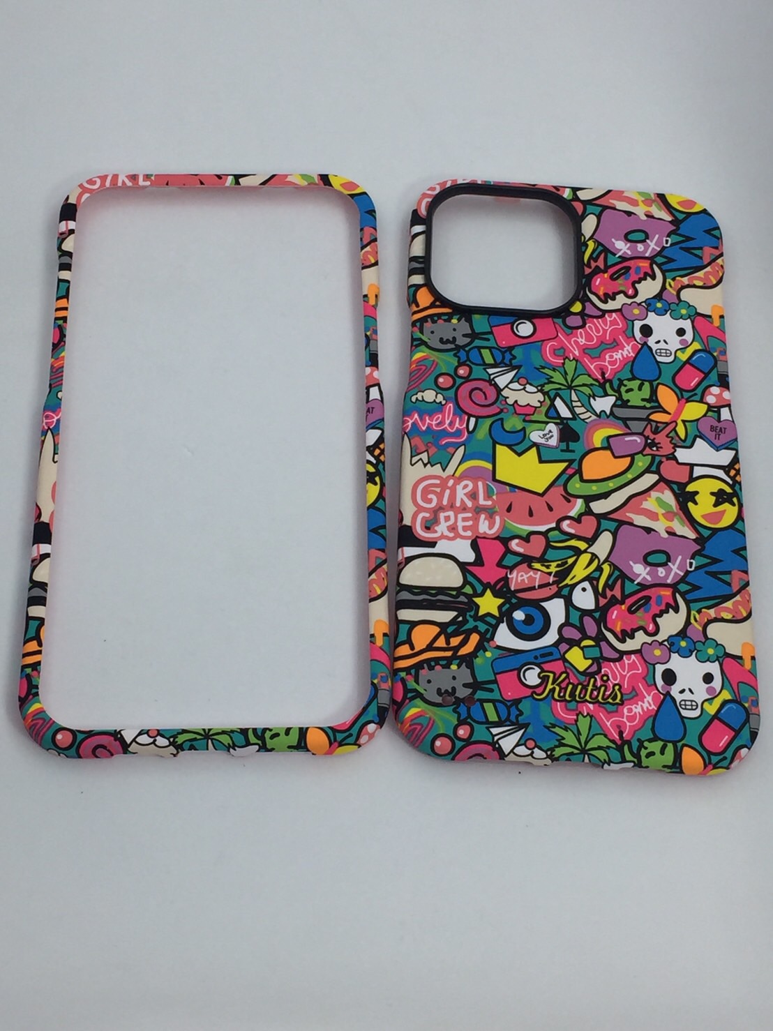 เคสคูทิส(Kutis)เคสไอโฟน13PROmax(ลายStreet)มาใหม่ เคสประกบหน้า-หลัง เคสเรืองแสง เคสลายวินเทจ ร้านSuperhero Klongthom