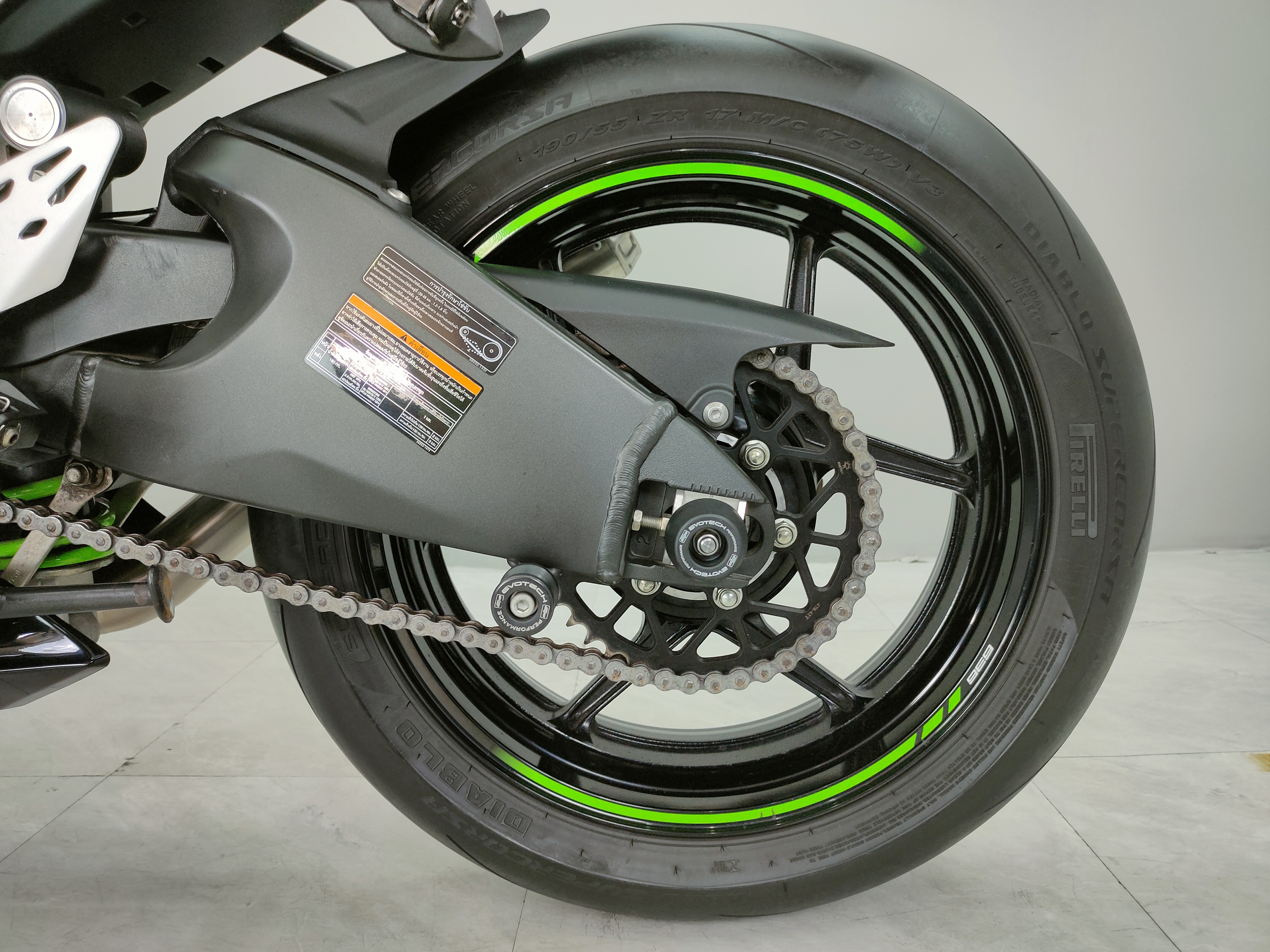 สีเด็ด สายเขียว เสียวทุกโค้ง 😁 KAWASAKI ZX6R จดปี 2019 ทรงโคตรดีสวยใสไร้รอย‼️