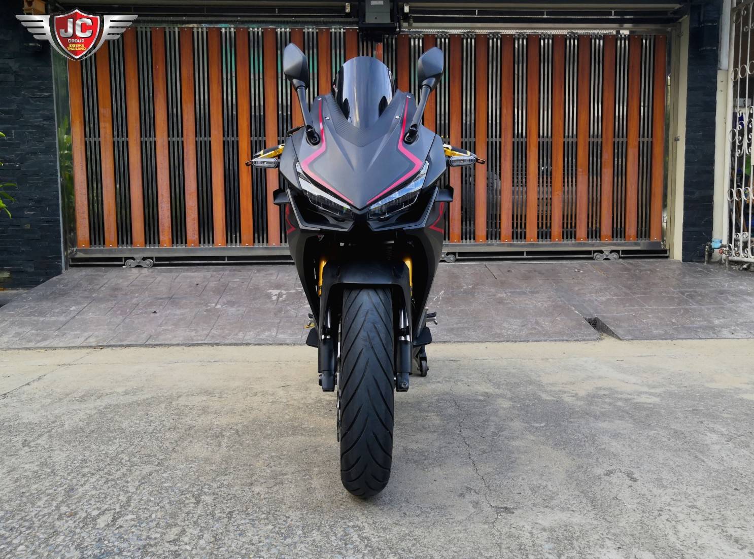 CBR500R ตัวพิเศษ 🔥𝐑𝐚𝐜𝐢𝐧𝐠 𝐀𝐝𝐝𝐢𝐜𝐭 𝐄𝐝𝐢𝐭𝐢𝐨𝐧🔥จดทะเบียนปี 2019 สภาพนางฟ้าไมล์4พันโลแท้