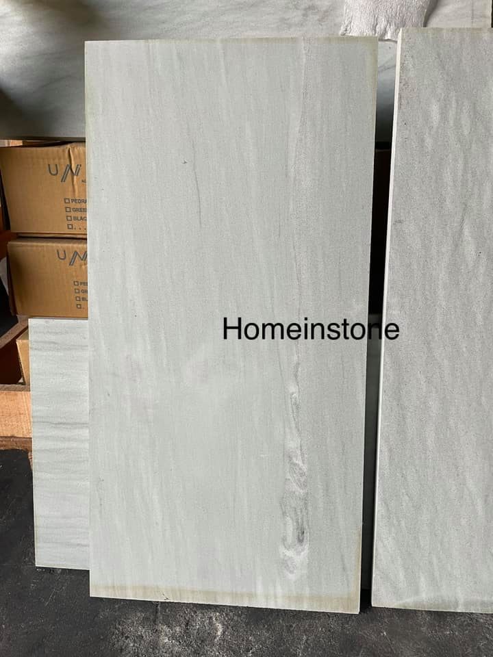 หินปูสระว่ายน้ำขนาด 10x10, 10x20,30x60