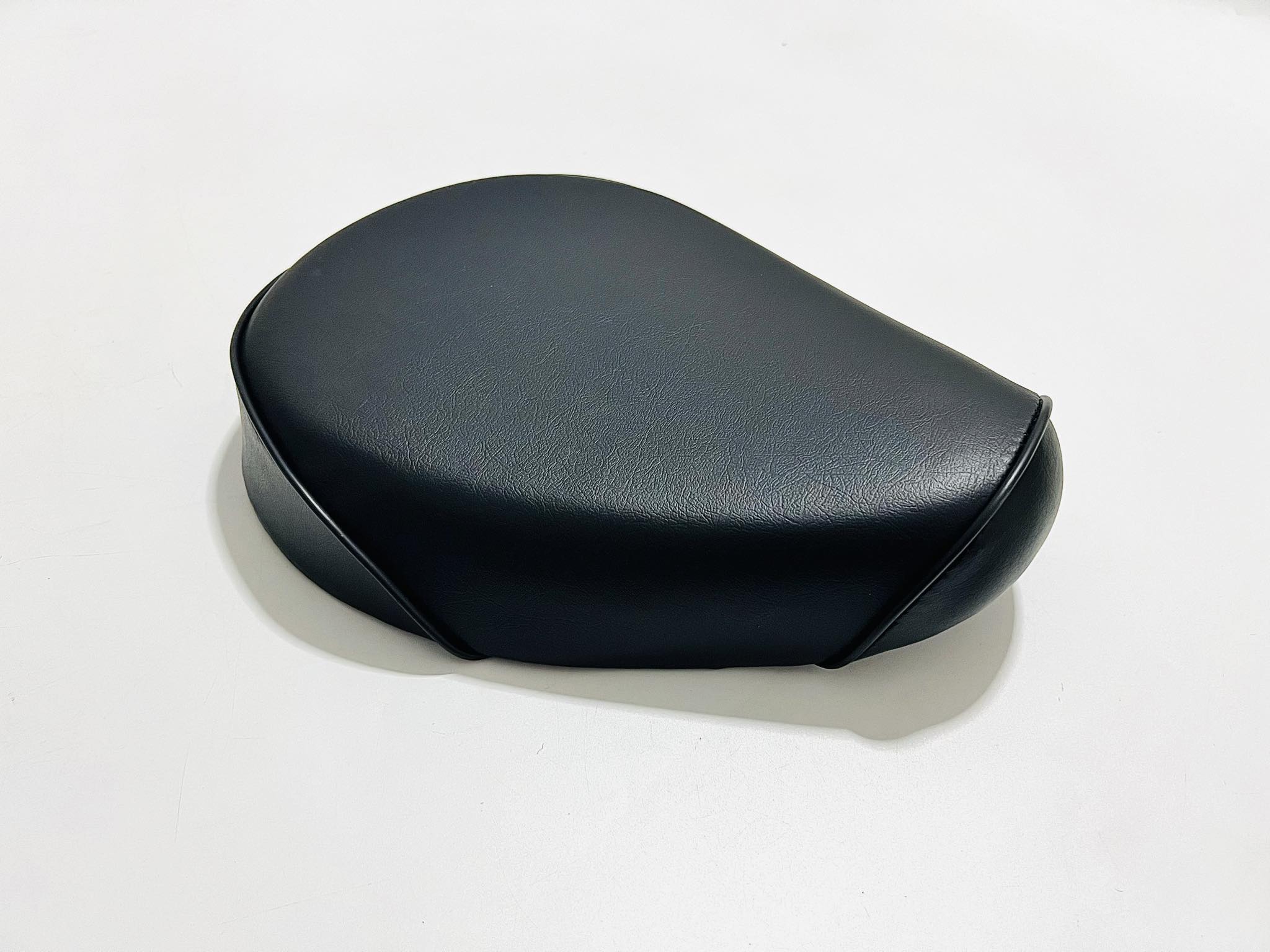 เบาะหน้า C70 รุ่นถังแยก สีดำ/ครีม/น้ำตาล แจ้งสีในข้อความ C