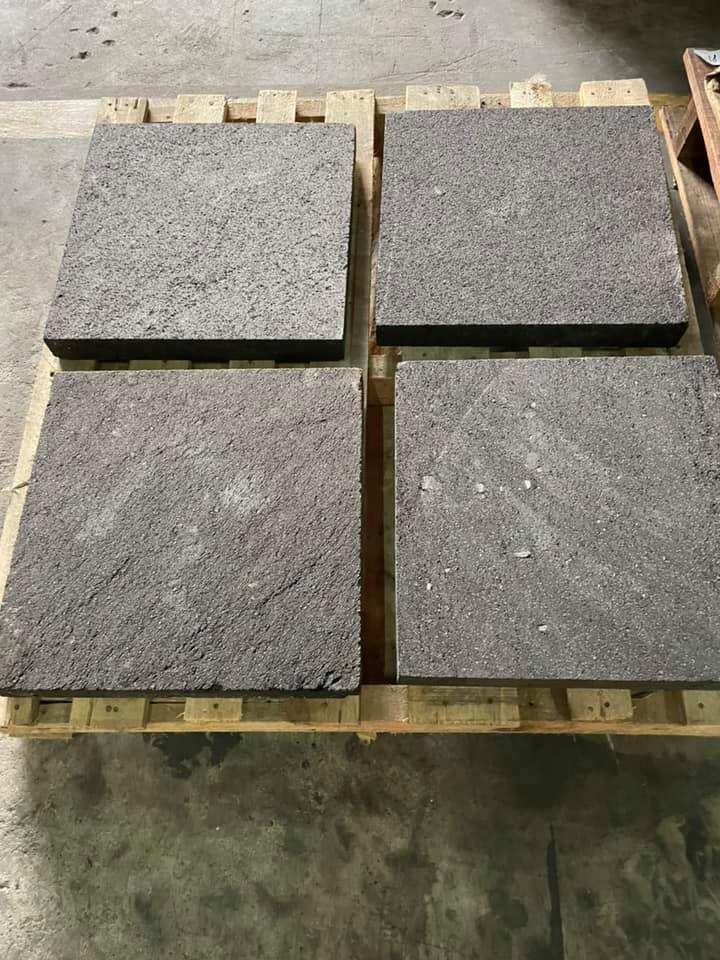 หิน Black Lava สีดำ นำเข้าจากประเทศอินโดนีเซีย