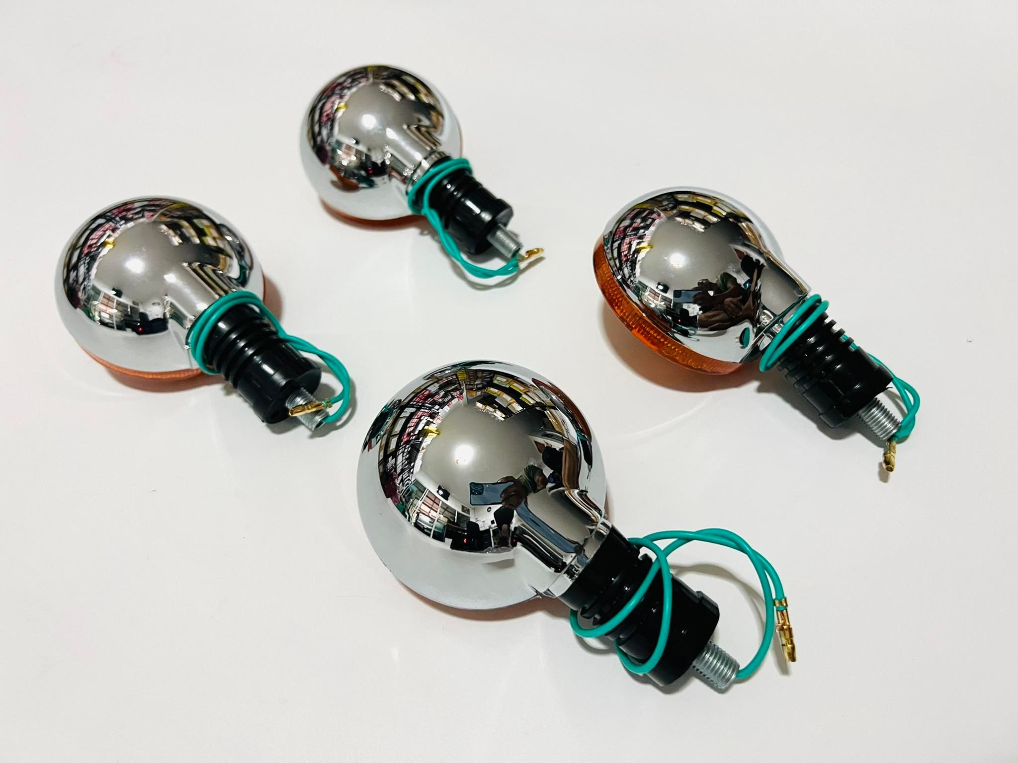 ไฟเลี้ยวหลังrx100 dt100 หลังชุบ 4 ดวง บ17-บ18