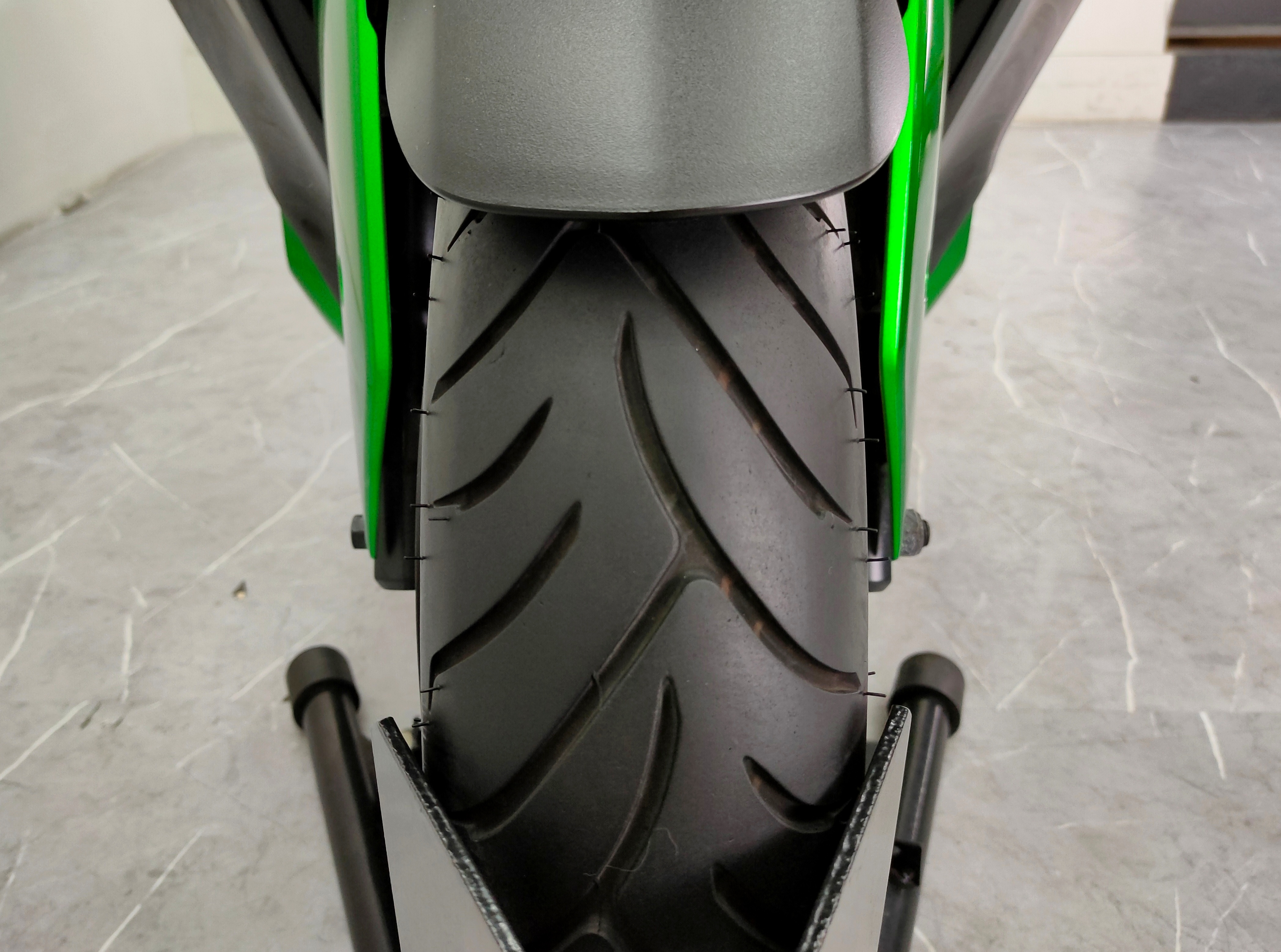 💸 เขียวเหนี่ยวทรัพย์ 💸 All New XMAX300 จดปลายปี2023 ไมล์แท้ 1️⃣พันโล "จัดทรงพร้อมร่อน"