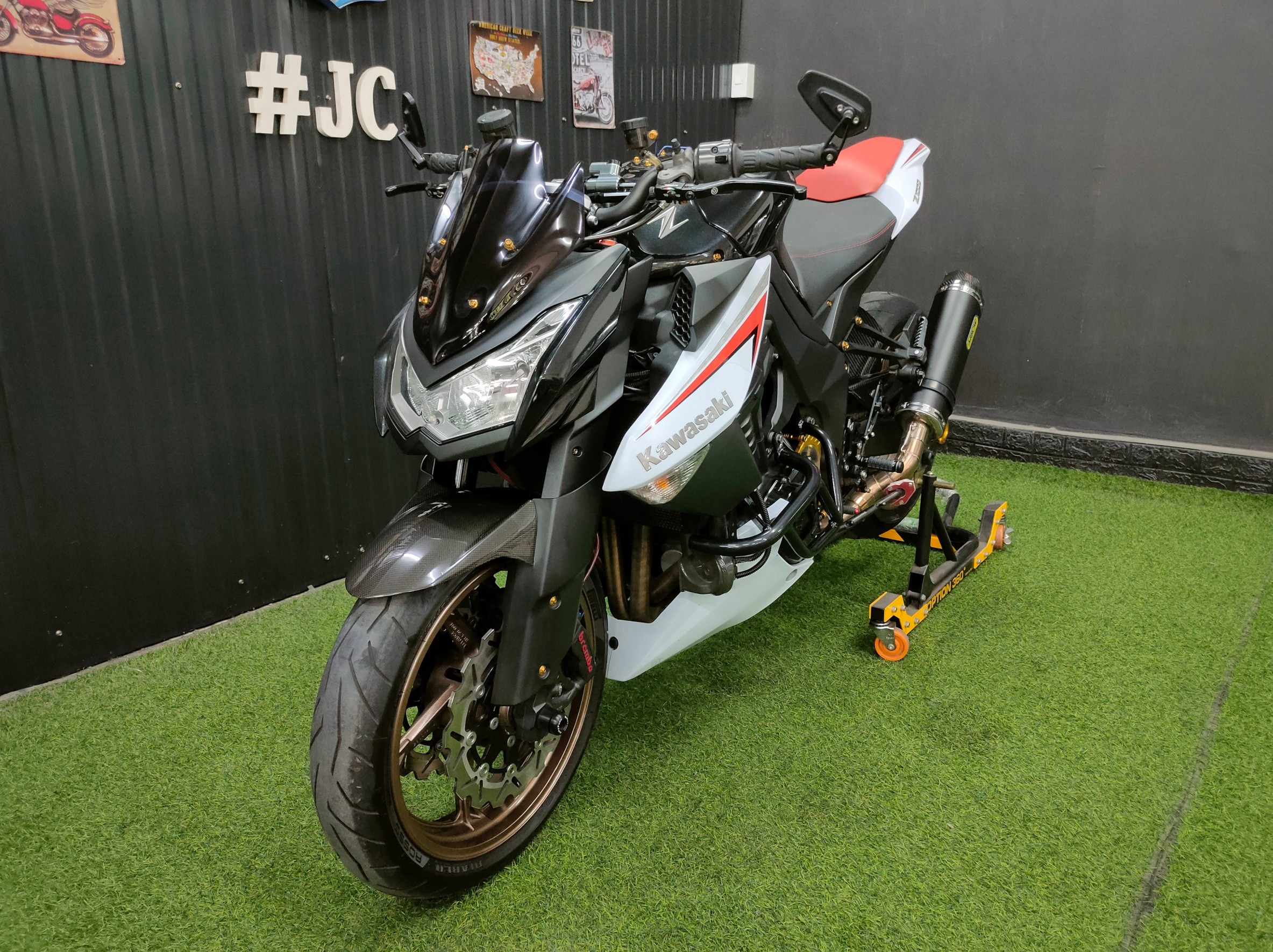 📣หล่อแบบตะโกนเลย...แต่งร่วมแสน‼️ #Z1000 Limited Edition 2013 ไมล์น้อยหมื่นโล พร้อมขี่หล่อทันที