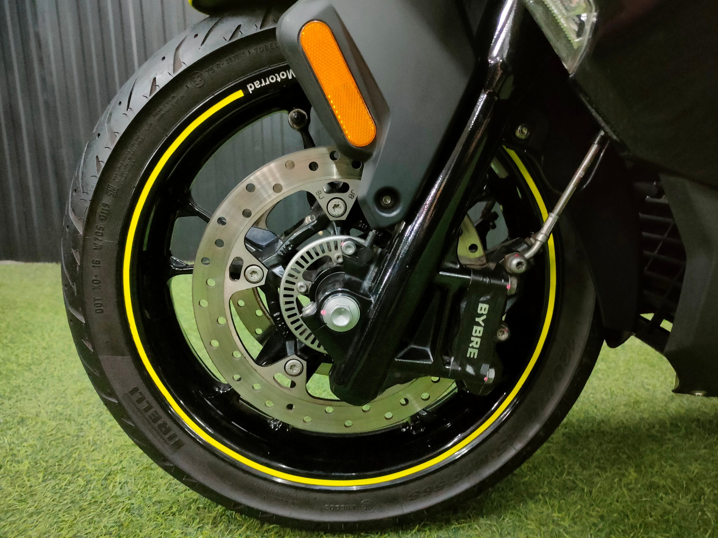 สกู๊ตเตอร์หรูเกรดพรีเมียม BMW C400GT รถปลายปี19 🤩 Warp ลาย Performance+Service เรียบร้อย 👍