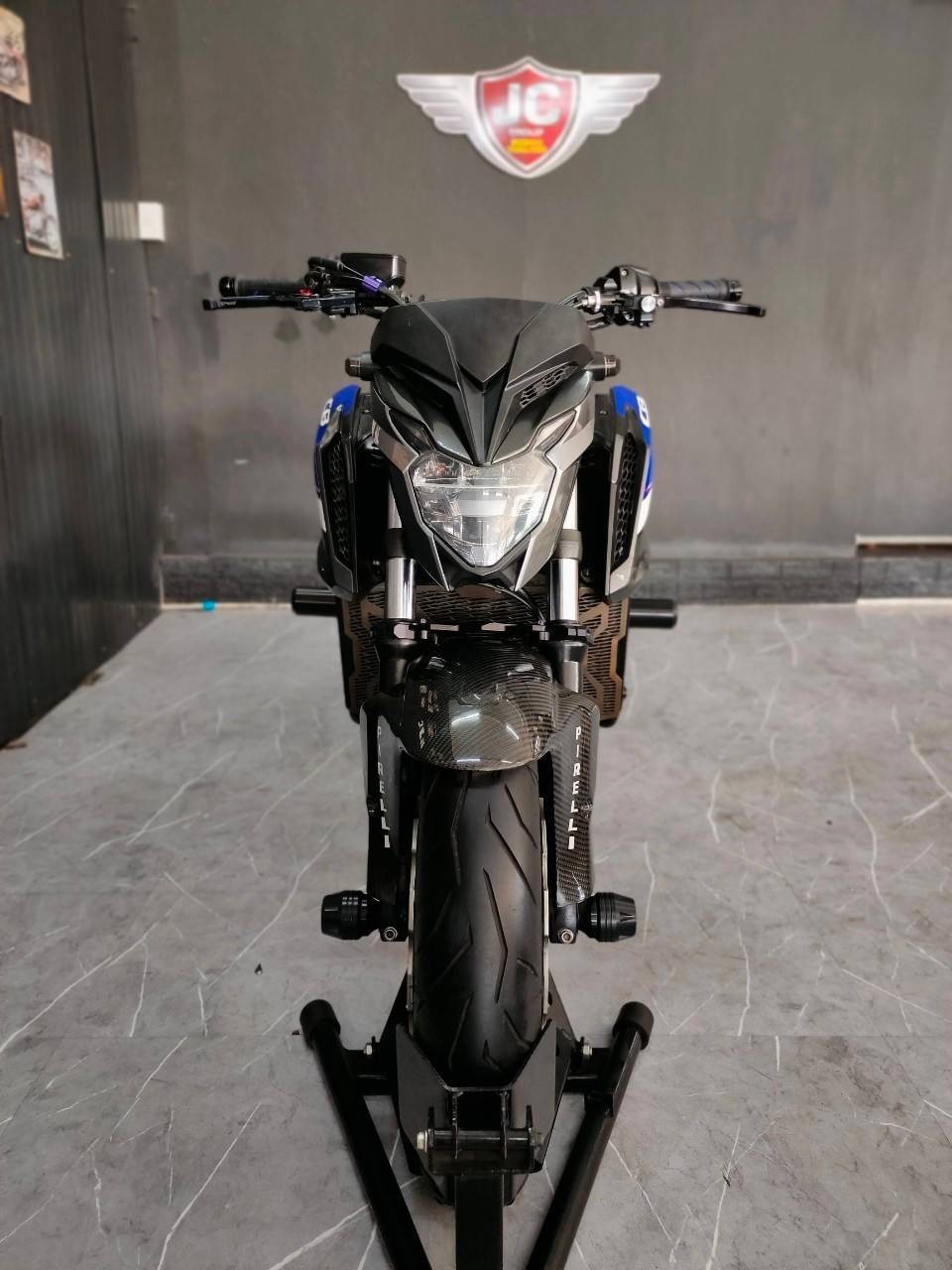 💥Honda CB650F ปี 2018 รถสีเทา warp สีเทา-น้ำเงิน 💥 แต่งครบทั้งคัน มีควิกชิฟเตะมันๆ ลั่นทุกเกียร์ 🏍💨