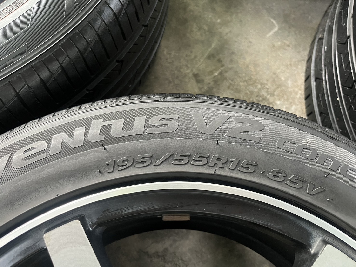 ✨ล้อแม็กแต่ง 4รู100✨STANCE ขอบ 15 ดำหน้าเงา พร้อมยาง 195-55-15 Hankook ปี 19