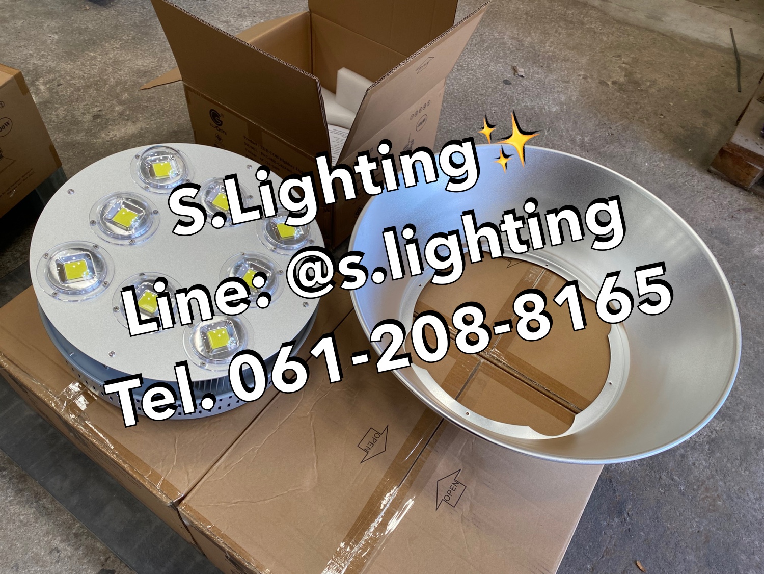 โคมไฮเบย์ รุ่น GKD-043 (มีพัดลมระบายความร้อนในตัว) LED 400w แสงขาว